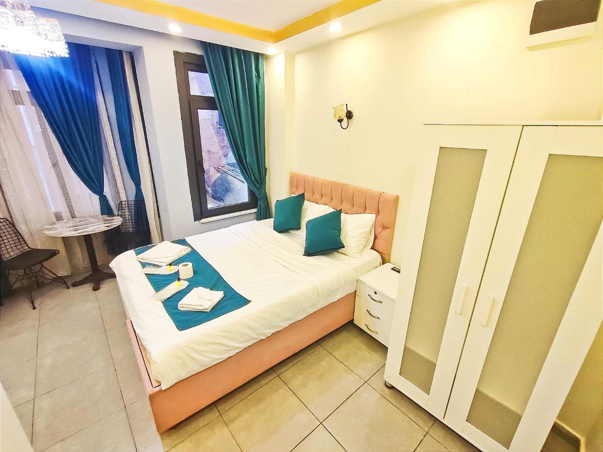 Galata Zade Luxury Boutique Hotel อิสตันบูล ภายนอก รูปภาพ